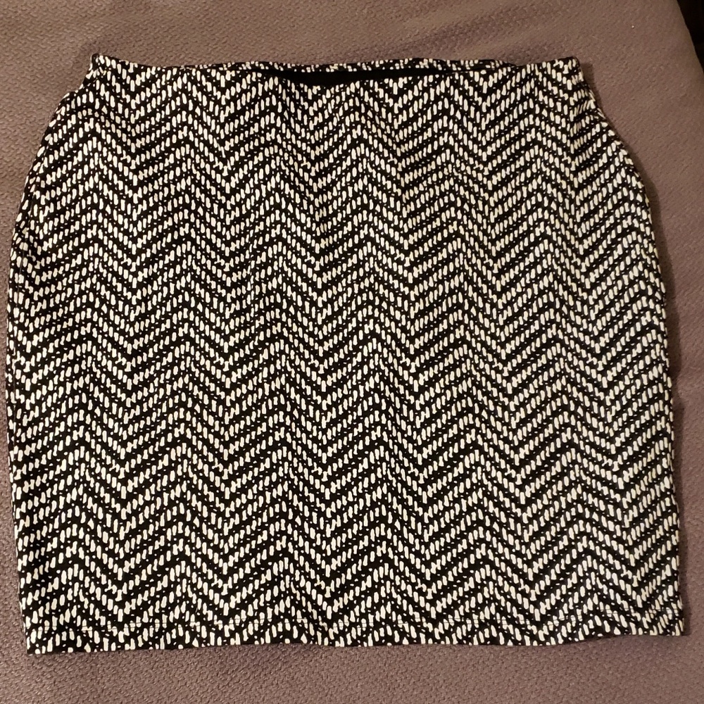 Old navy pencil skirt